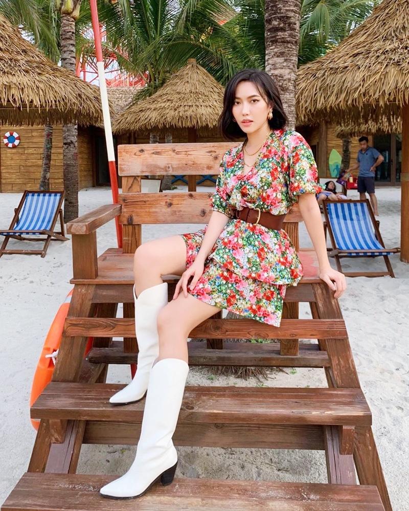 Quỳnh Anh Shyn mặc bikini đi boots độc dị, viết status ẩn ý giữa tâm bão cạch mặt Chi Pu-3