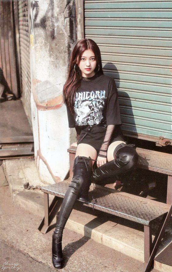 Tử vi thứ 7 ngày 27/6/2020 của 12 cung hoàng đạo: Cự Giải dễ bị lợi dụng, Ma Kết sắp thăng tiến-2