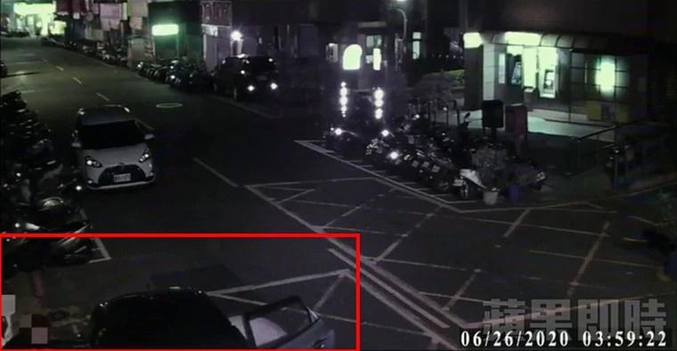 Nữ nghệ sĩ Đài Loan đột tử trong xe hơi-1