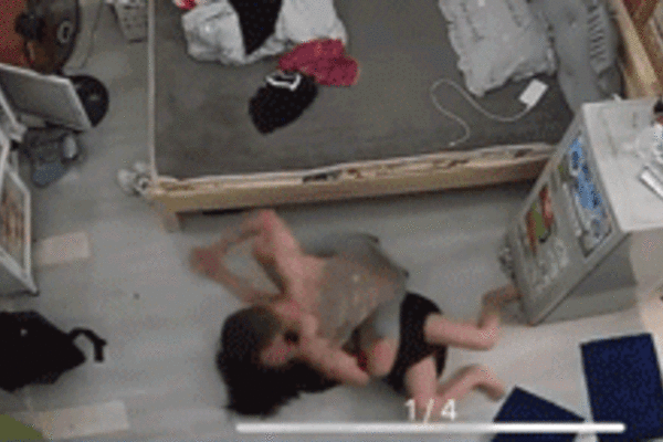 Thông tin mới nhất vụ cô gái bị thanh niên xăm trổ đánh dã man suốt 2 giờ ở Yên Bái