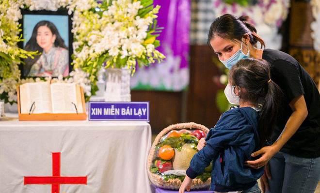 Ngày hội gia đình nhưng vắng mẹ, con gái Mai Phương nhắn một câu nghẹn lòng-2