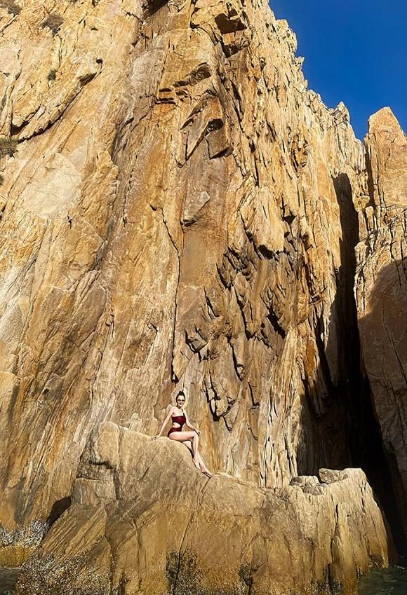 Lâu lắm rồi mới thấy Hoa hậu Diễm Hương đăng ảnh mặc bikini-6