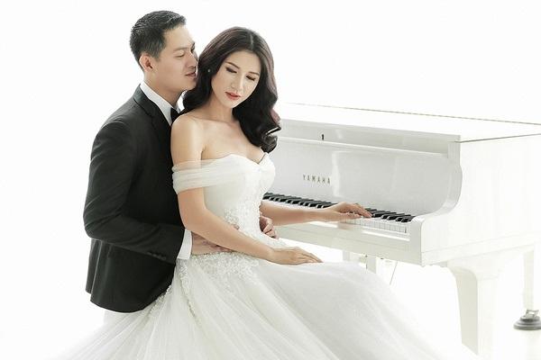 Trang Trần khóc tiếng Mán khi chồng vơ hết nét đẹp của con về mình-7