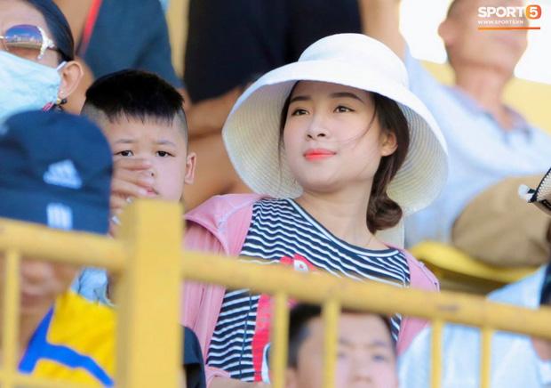 Nhật Linh vừa buồn vừa lo vì có dấu hiệu sinh sớm trong thời gian Văn Đức xa nhà-2