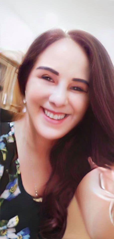 Cô dâu 65 tuổi đăng ảnh trẻ như gái 40 nhưng bị dân mạng tố làm lố-1