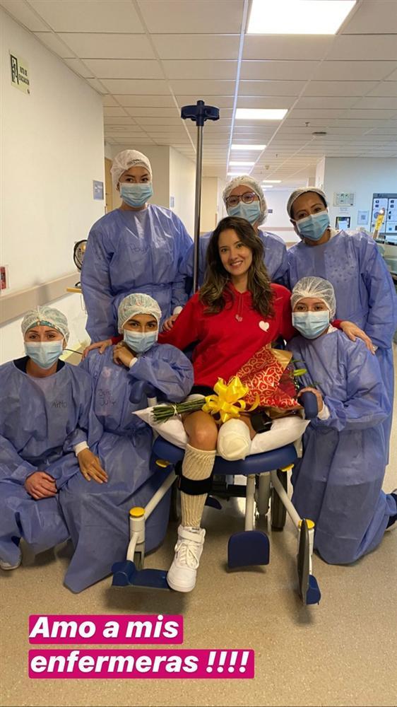 Hoa hậu Colombia xuất viện sau phẫu thuật cưa chân-1