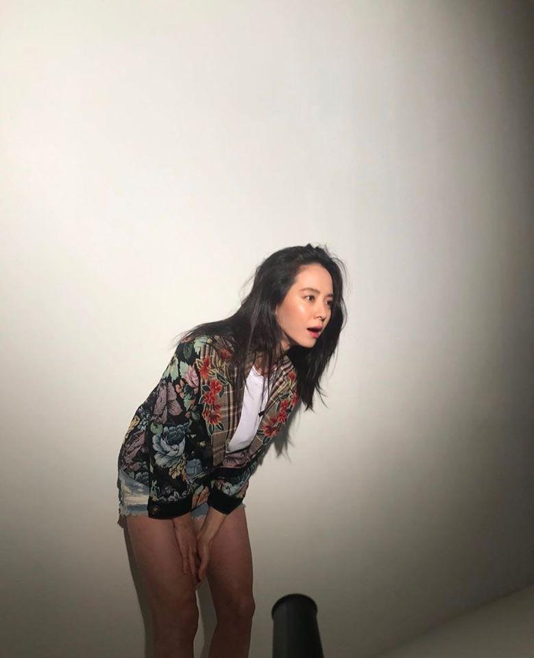 Nhan sắc cực phẩm của mợ ngố Song Ji Hyo trong ảnh chưa chỉnh sửa-2