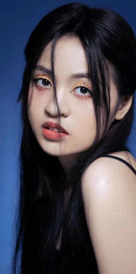 Đăng ảnh cosplay Jisoo (BlackPink), hotgirl trứng rán không ngờ bị bóc phốt tướng đàn ông-5