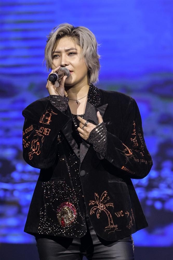 Sau sự cố ô thủng, Chi Pu tự tin vá lại nốt cao-12