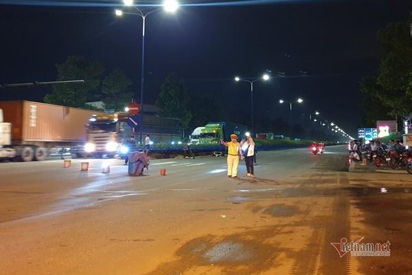 Sau tiếng động mạnh, đôi nam nữ ở Bình Dương chết giữa đường-1