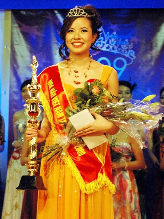 Á hậu Kiều Khanh xuất hiện sau 10 năm ở ẩn, nhan sắc rung động lòng người-4