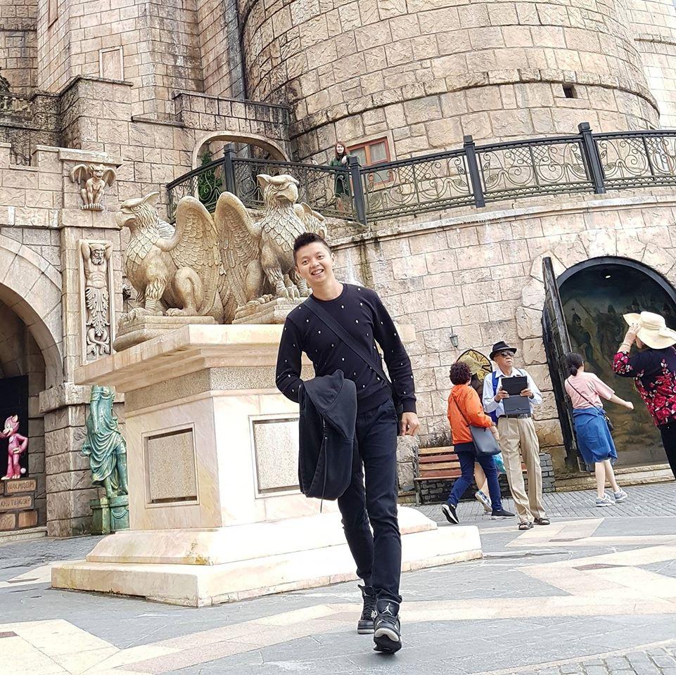 Chàng đầu bếp Indonesia chỉ cách làm bánh kem tạo hình mút rửa bát ảo diệu-1