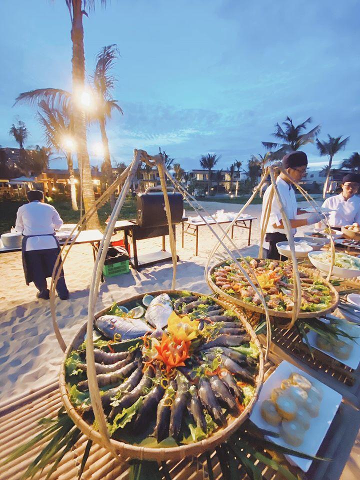 Quang Vinh nhậu say bất tỉnh, nằm vật vã trước cửa phòng khách sạn-5