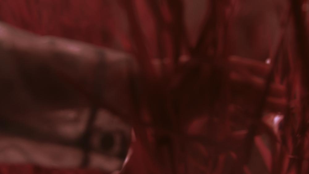 HOT: Sơn Tùng M-TP comeback với hình ảnh bí ẩn như ma thuật-4