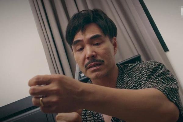 Gạo nếp gạo tẻ phần 2 tập 9: Trung Dũng đi bán bánh giò, cúi mặt không dám gặp lại con trai-13