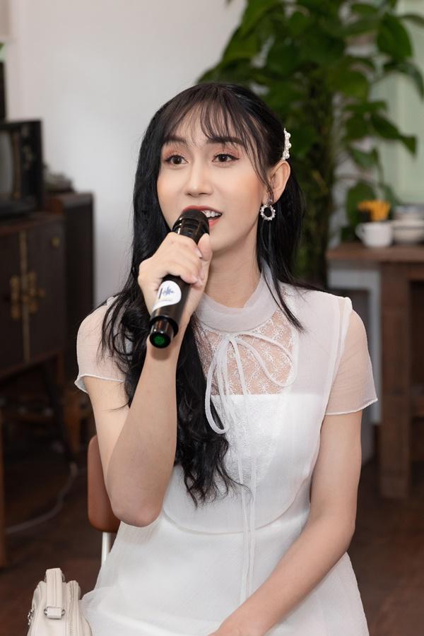 Trước khi chuyển giới, Lynk Lee tiết lộ từng hôn Thái Trinh-1