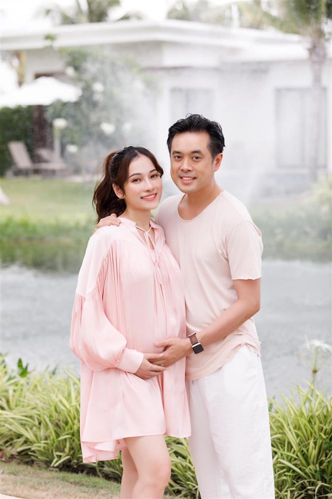 Hé lộ giới tính những cặp song thai chuẩn bị chào đời của showbiz Việt-2