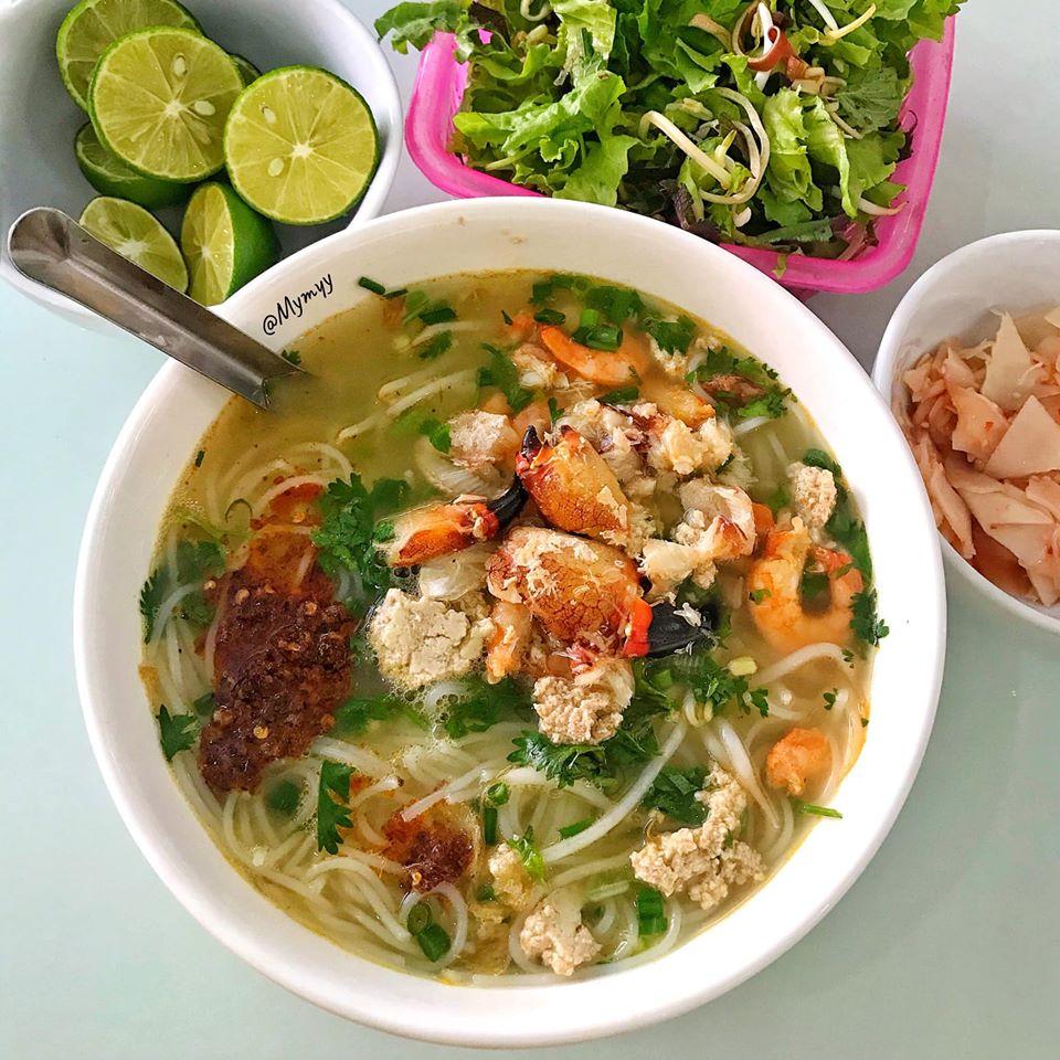 Vi vu ở Hạ Long ăn gì cho đã đời, không lo chặt chém-3