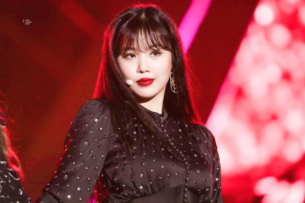 Thần tượng Hàn Quốc trông thế nào ngày còn mờ nhạt đi diễn?-8