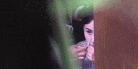 Dương Mịch làm sao thế này: Liên tục phốt thái độ, trợn mắt với nhân viên, khiến bạn diễn nam khúm núm sợ hãi-6