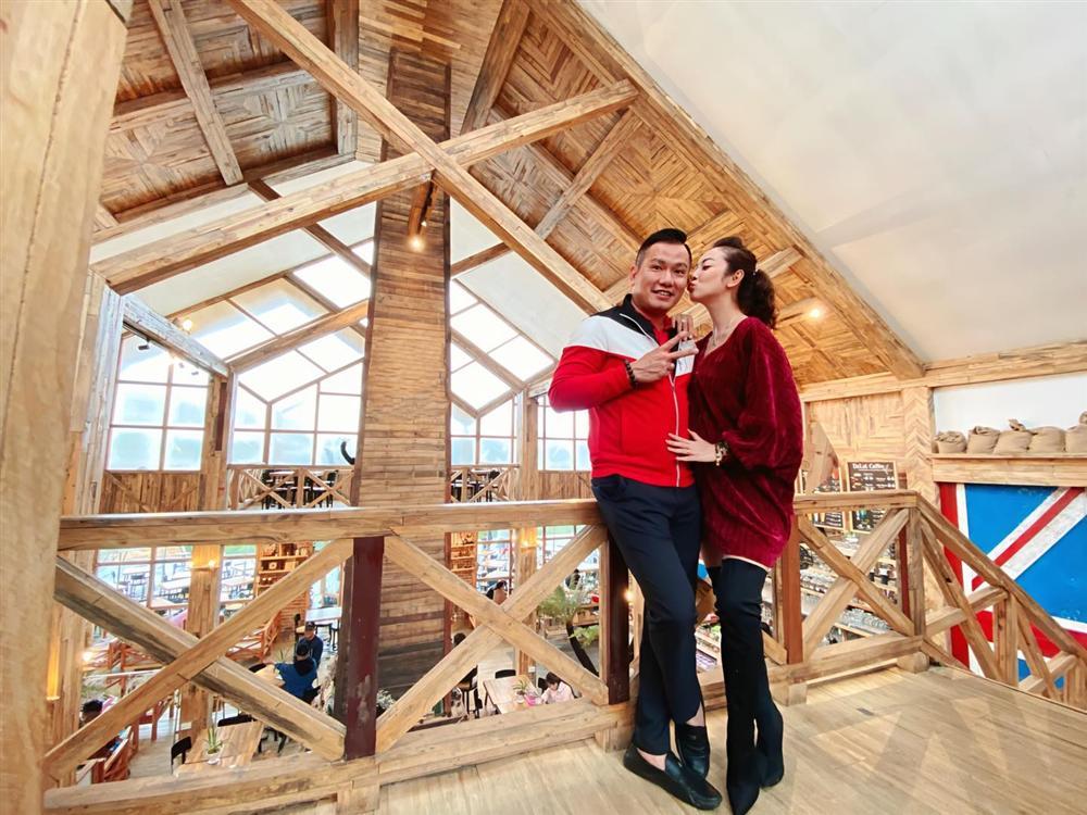 Vợ chồng Jennifer Phạm đu đưa Đà Lạt, nhìn chẳng khác nào thuở mới yêu-6