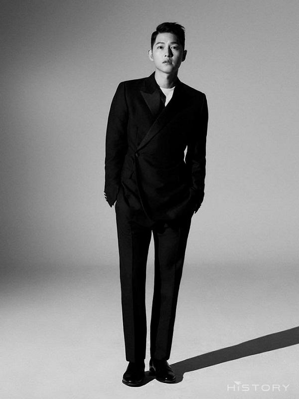 Song Joong Ki rục rịch trở lại với vai trùm Mafia đội lốt luật sư-1