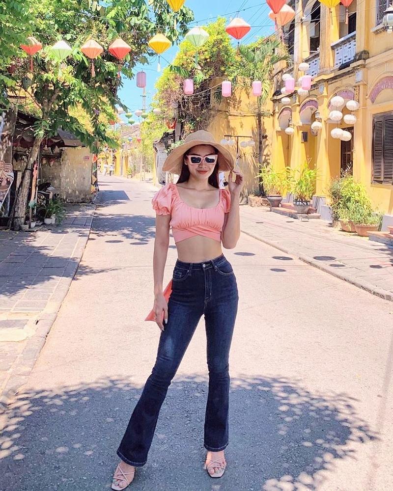 Công thức white-on-white được Thanh Hằng - Mai Phương Thúy lăng xê cực đẹp trong tuần qua-7