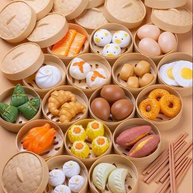 Bé gái bảo quản dimsum trong tủ lạnh, nhìn y thật mà hóa ra chỉ là đồ chơi nấu ăn-3