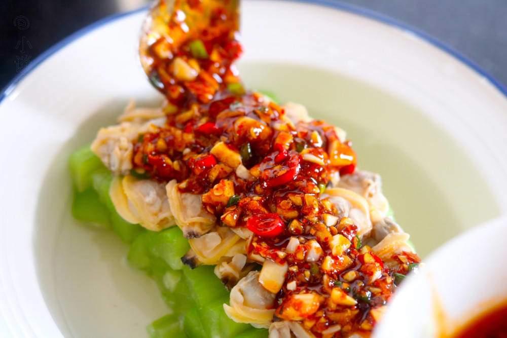 Vẫn là ngao và mướp nhưng không nấu canh, đem trộn với nhau kiểu này ăn bao nhiêu cũng hết-4