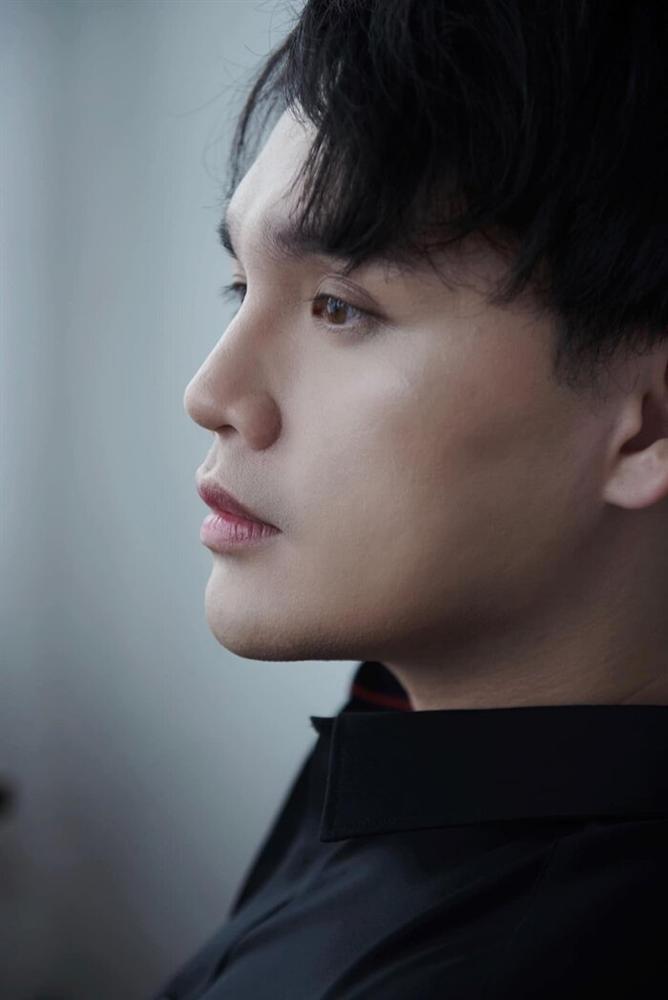 Thực hư chuyện Denis Đặng cướp tranh họa sĩ khác để làm ý tưởng cho MV Nguyễn Trần Trung Quân?-1