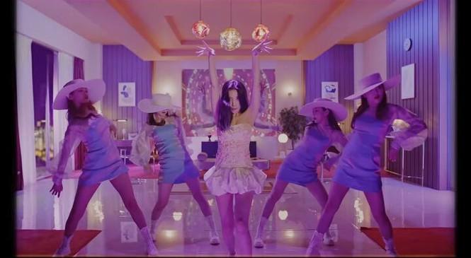 Top 3 MV idol nữ có trang phục đẹp nhất nửa đầu năm 2020 gọi tên BLACKPINK, còn ai nữa?-3