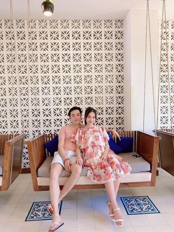 Vợ nhạc sĩ Dương Khắc Linh phá nét khi mang bầu, hơn 5 tháng mà tưởng chừng sắp đẻ-1