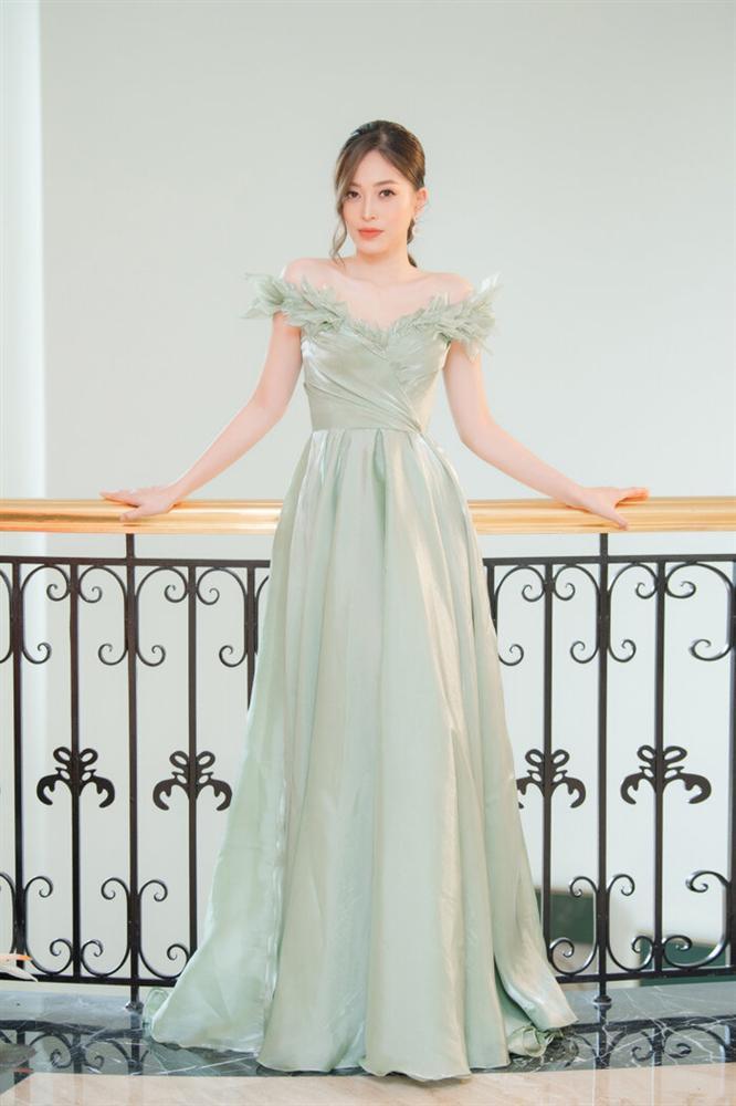 SAO MẶC ĐẸP: Nhã Phương - Ninh Dương Lan Ngọc gây thương nhớ váy trắng tinh khôi-5