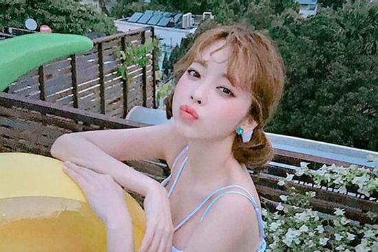 Tử vi Chủ nhật ngày 5/7/2020 của 12 cung hoàng đạo: Song Tử mua sắm bốc đồng, Bảo Bình yêu đương vồ vập