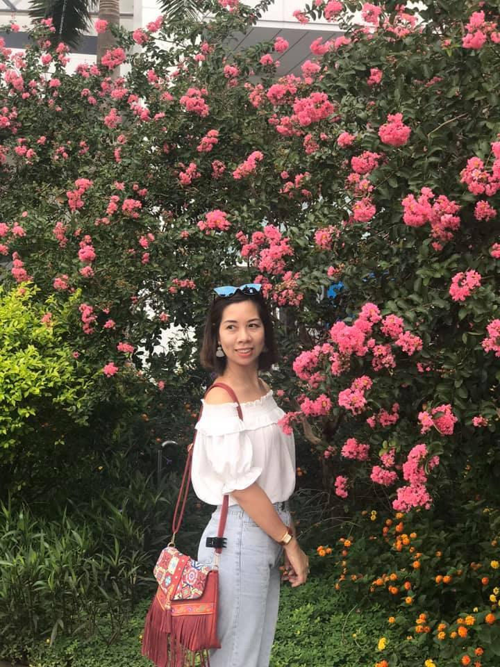 Giới trẻ xao xuyến trước con đường hoa tường vi lãng mạn như ngôn tình giữa lòng Hà Nội-7