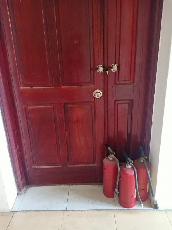 Người dân chung cư ở Hà Nội chưa hết hoảng hồn khi chuông báo cháy câm lặng phải tự hô hào nhau thoát thân-3