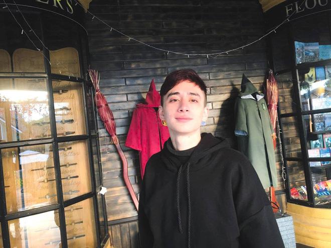 MC điển trai người Nga trả lời fan lý do bất ngờ dẫn bản tin VTV sau thời gian dài vắng bóng-6