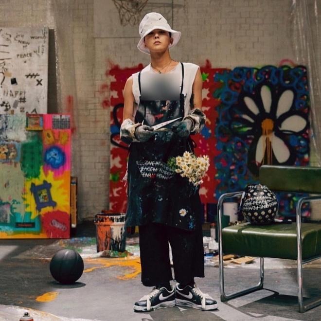 Sơn Tùng gây tranh cãi vì sử dụng biểu tượng hoa cúc như G-Dragon-5