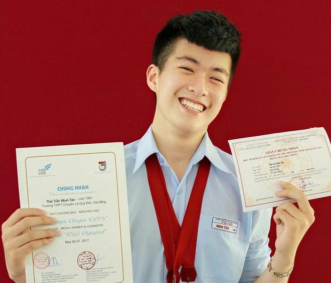 5 chàng trai Đà Nẵng nổi tiếng khi thi The Face, đóng MV của Đức Phúc-5