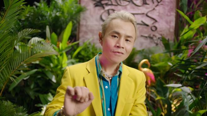 Rapper Binz đi giày vàng, đeo đồng hồ 17.000 USD trong MV Bigcityboi-5