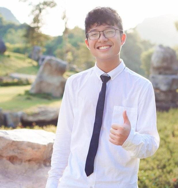 Con trai Công Lý và các quý tử điển trai, cao nổi bật của nghệ sĩ Việt-2