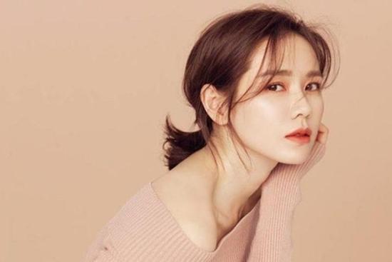 Son Ye Jin sánh đôi cùng tài tử 'Avatar' tiến vào thị trường Hollywood