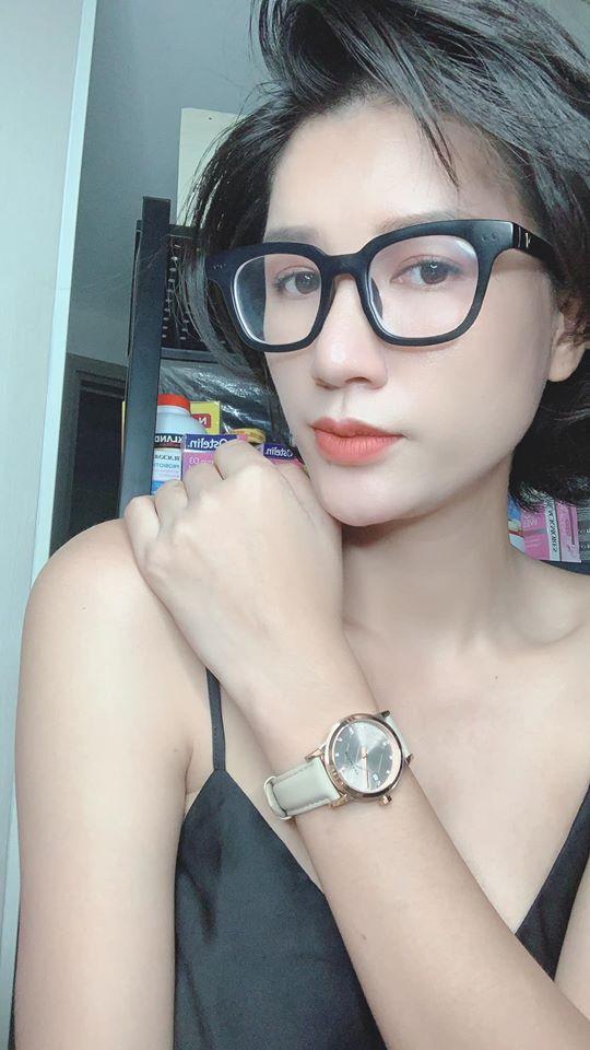 Trang Trần mắng đàn bà liệt não ngửa tay xin tiền chồng