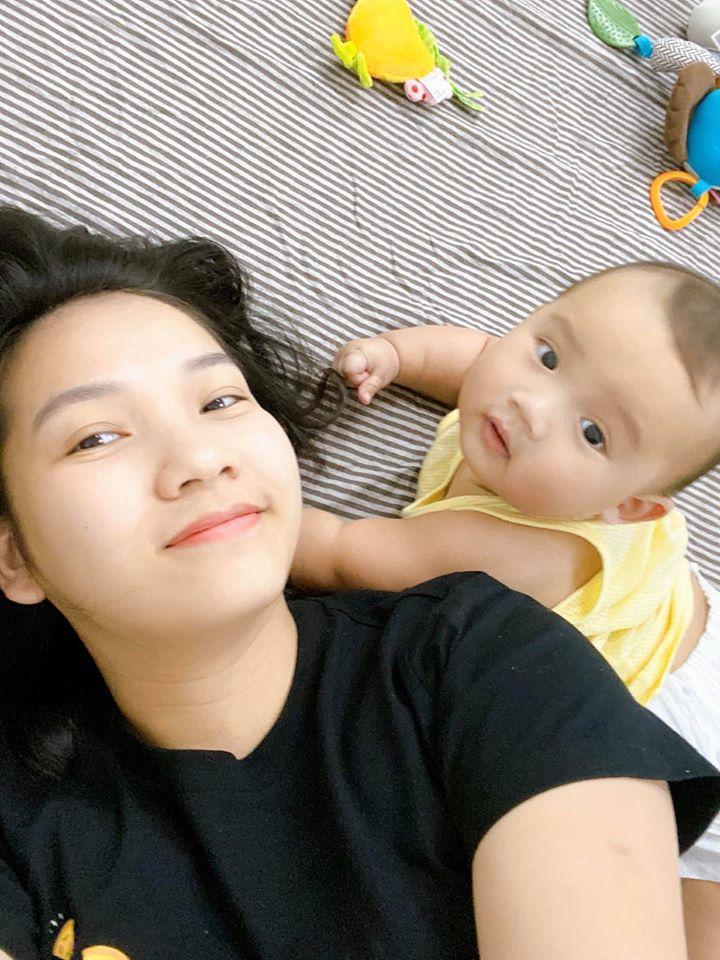 Cuộc sống bỉm sữa tràn ngập tiếng cười của Tiến Đạt và bà xã hotgirl-6