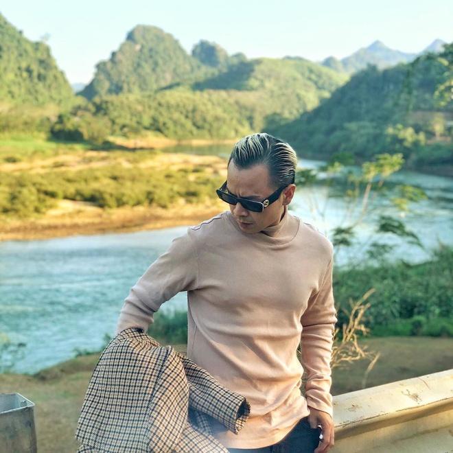 Rapper Binz ngoài đời thích mặc đồ Gucci đắt đỏ, quần áo màu nổi-8