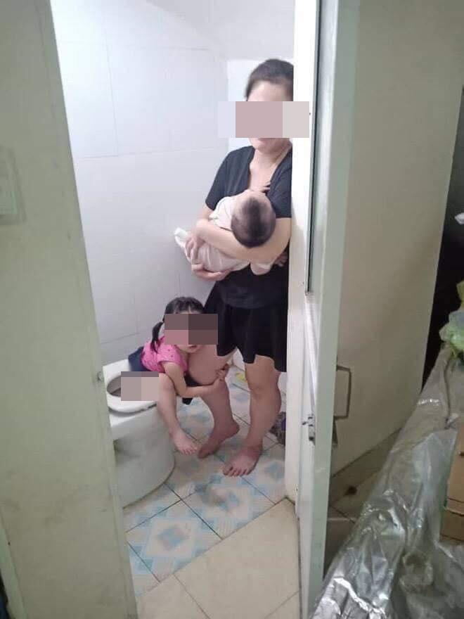 Kiên quyết ngó vào toilet theo dõi mẹ, bức ảnh 3 nhóc tì 3 biểu cảm gây bão MXH-9