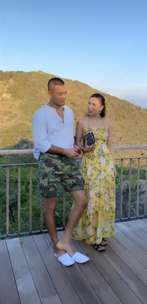 Chồng cũ Quỳnh Nga hẹn hò chân dài Quỳnh Thư?-2