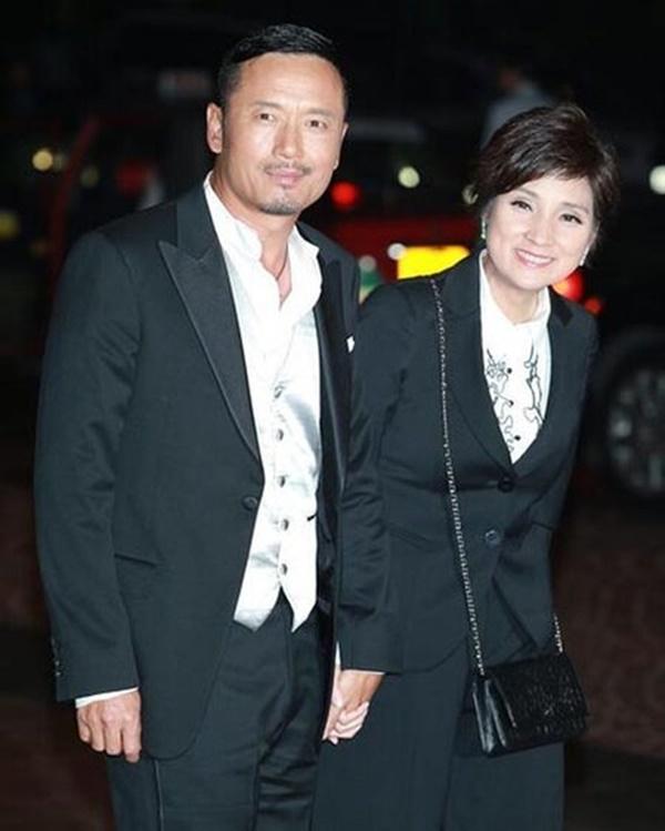 5 cặp đôi thiên trường địa cửu của TVB-10