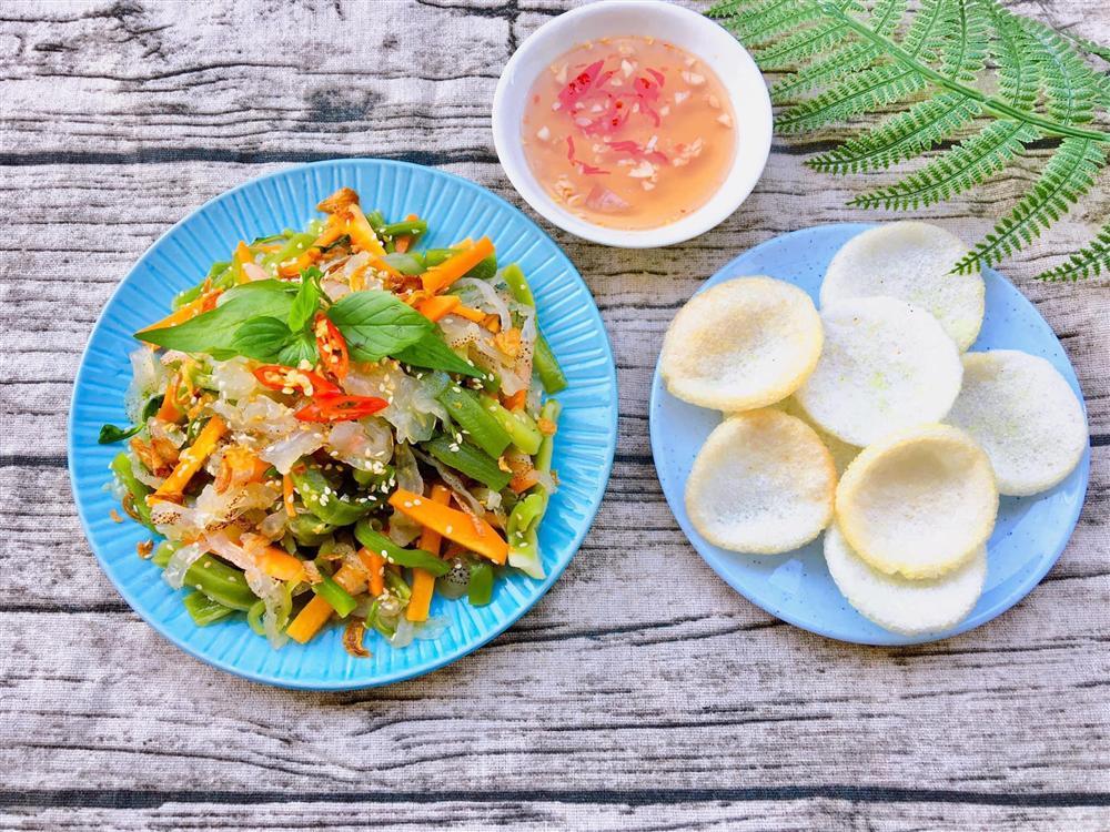 Bếp trưởng 9X gợi ý 5 món gỏi kèm nước sốt trộn, vừa ăn chơi lại rất đưa cơm-5