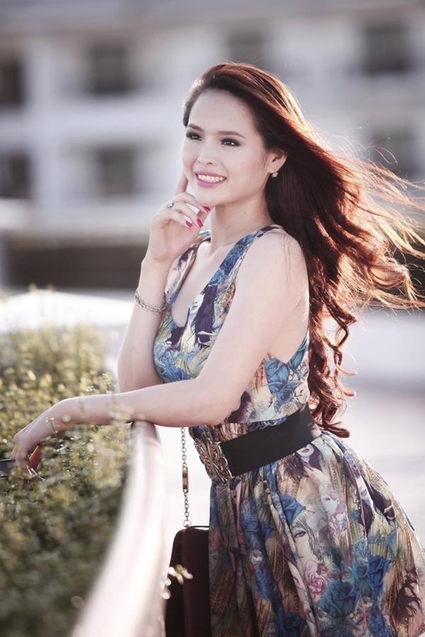 Hoa khôi vừa xác nhận ly hôn và đâm đơn kiện chồng cũ là ai?-7